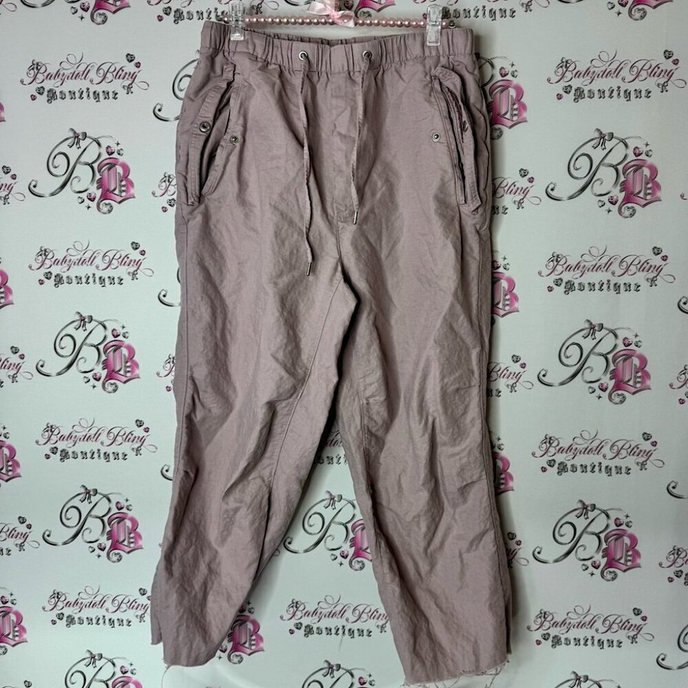 GAP Gray Cargo Pants Relaxed Fit lavender grey purple comfy